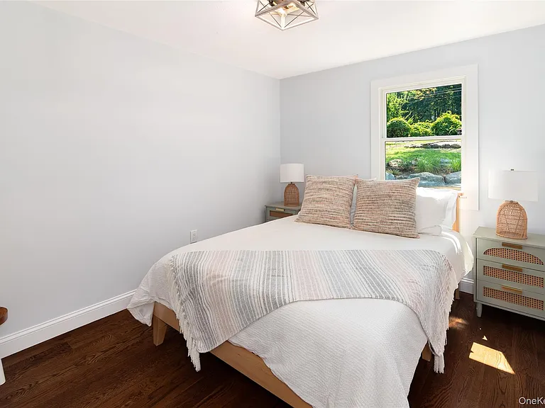 9 S Shore Dr — Photo 17