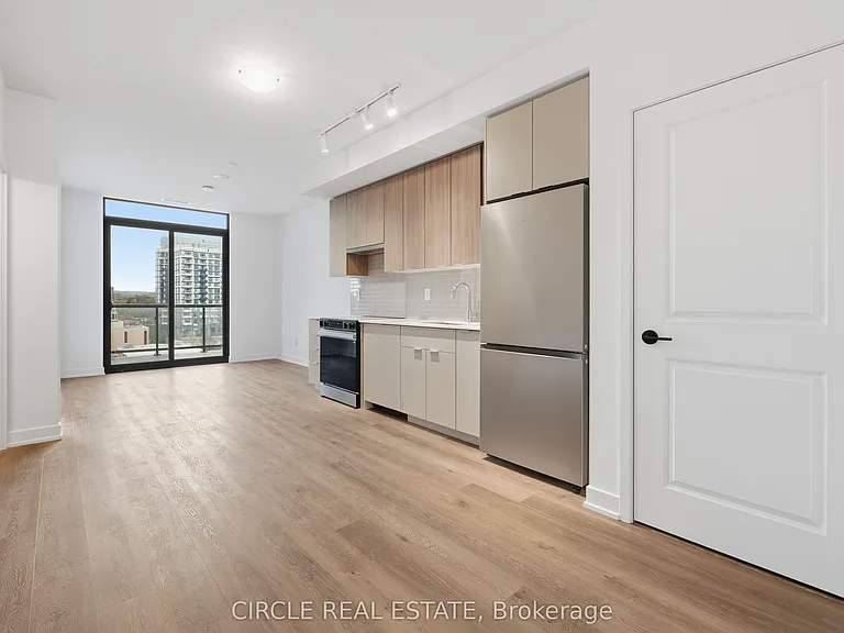 2075 Lakeshore Rd #505 — Photo 1
