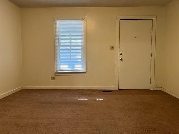 2nd image of 1013 S 4th St #2-1013-2