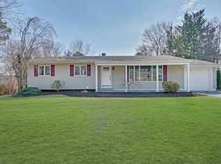 1095 Fairview Dr, Toms River, NJ 08753