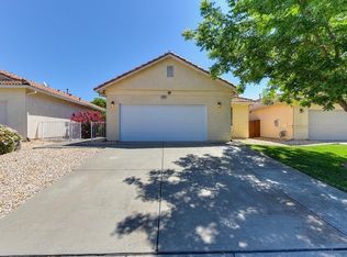 171 Aruba Cir, Sacramento, CA 95823