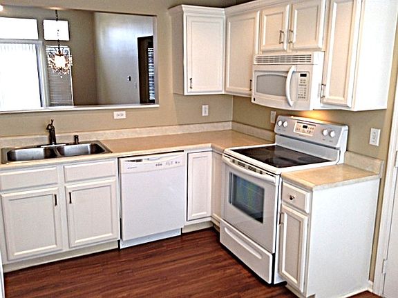 2nd image of 2327 Clarion Ct
