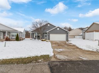 5289 Deer Trace Dr, Kent, OH 44240