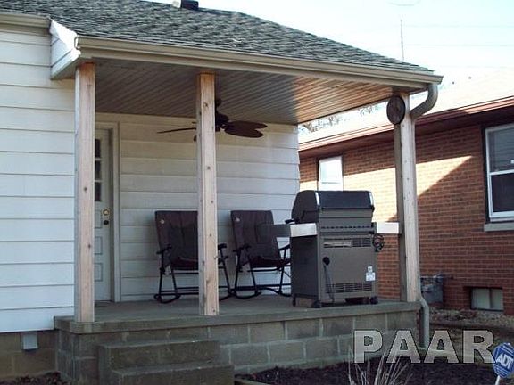 4th image of 1527 W McClure Ave