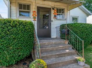 2125 Grove St, Davenport, IA 52804