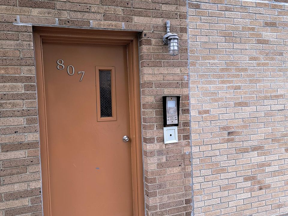 1st image of 807 E 233rd St #3