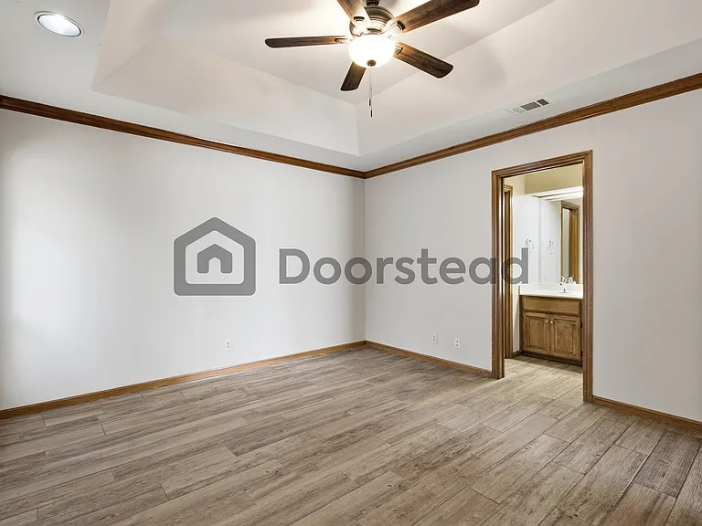 13845 Brook Hollow Blvd — Photo 15