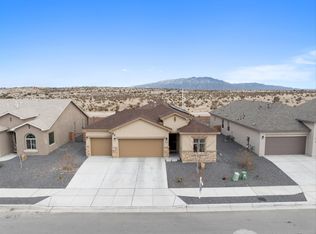 4521 Bald Eagle Loop NE, Rio Rancho, NM 87144