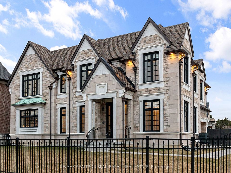 1st image of 29 Ballyconnor Ct