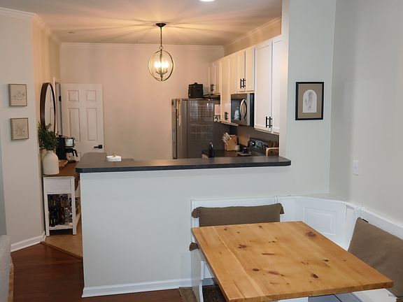 Breakfast Nook & Kitchen