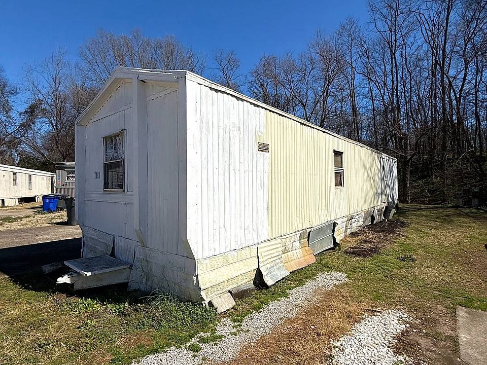 1st image of 2166 Belview Rd #48