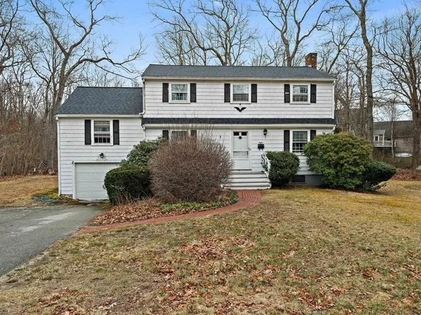 8 Cairo Cir, Scituate, MA 02066