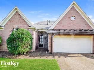 9042 Fulton Ln, Cordova, TN 38016