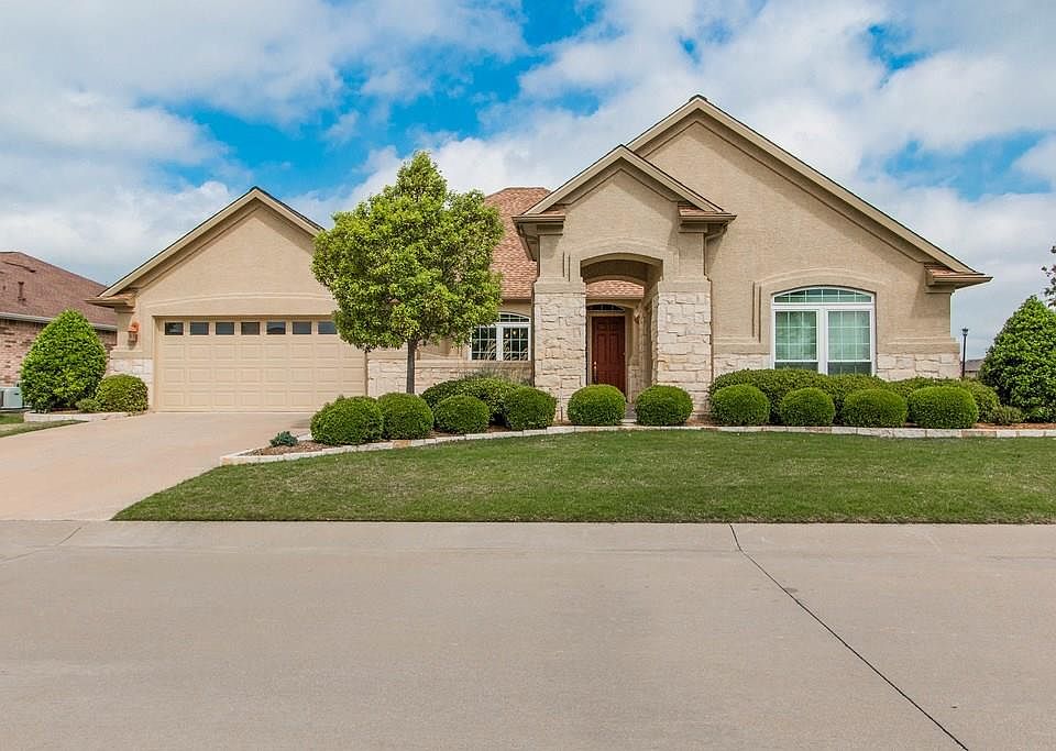 1st image of 9000 Kingston Dr