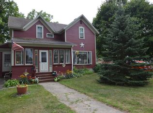 421 W Grove St, Greenville, MI 48838