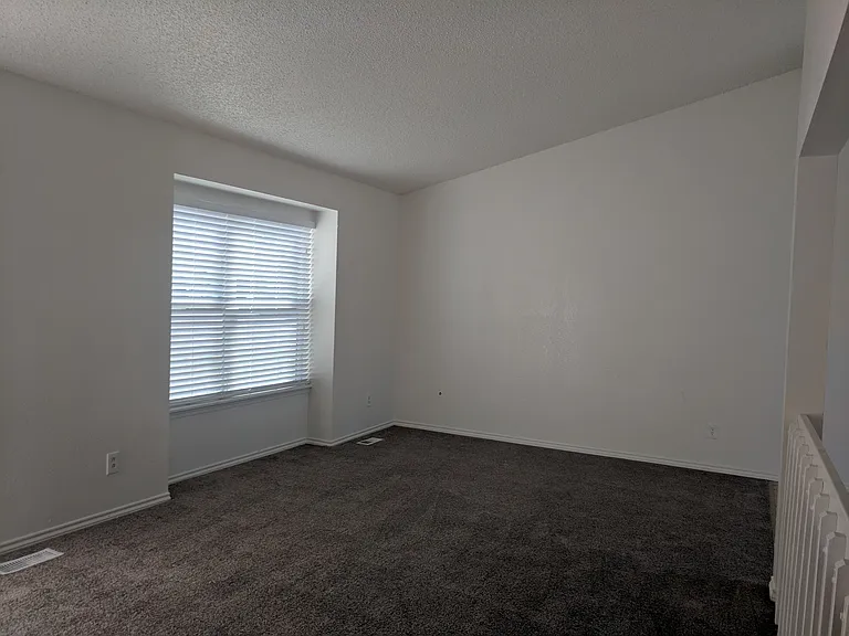 14492 E 47th Ave — Photo 7