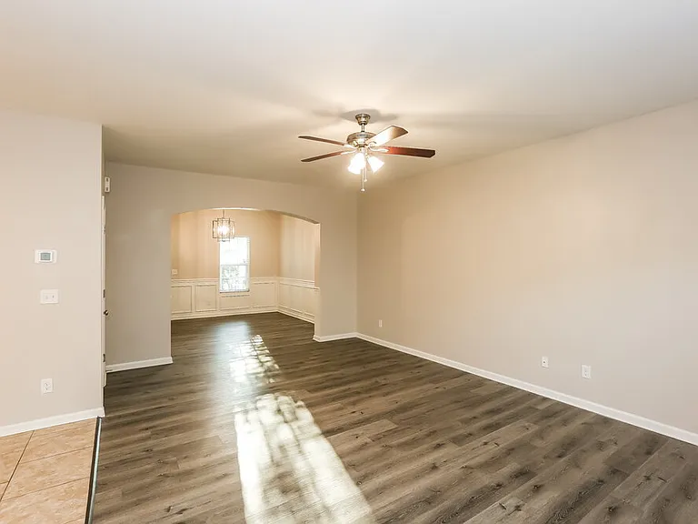 10812 Maryanna Ct — Photo 6