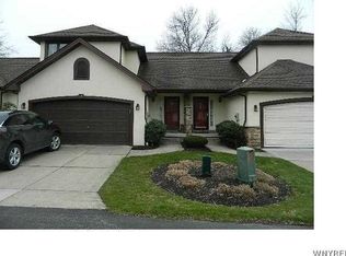 19 Pinegrove Park, Hamburg, NY 14075