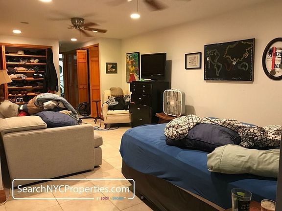 3rd image of 544 Washington Ave #1