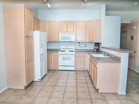 4th image of 192 N Desert Park Pl