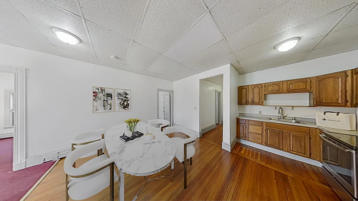 Building Photo - 1540 Tremont St #3R
