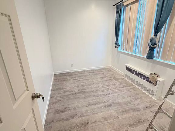 3rd image of 61 Bay 8 St #2