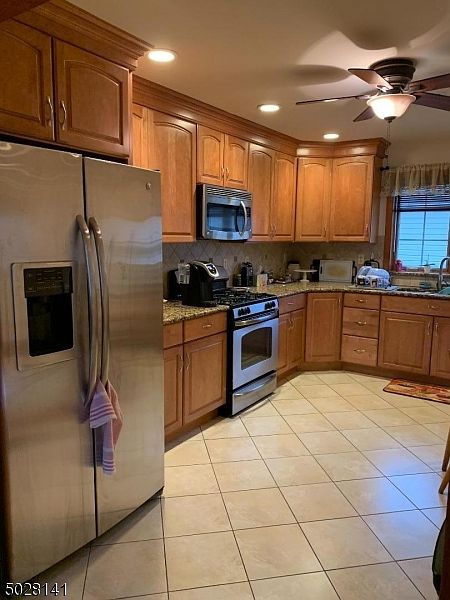 1st image of 64 Salter Pl