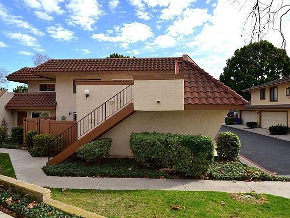 2nd image of 702 Poe Ln