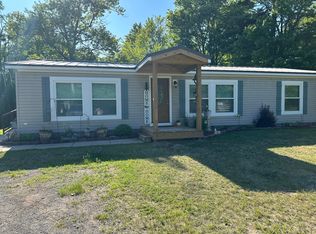1632 Lakeview Dr, Alpena, MI 49707