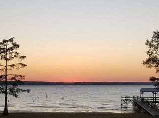 301 Green Rd, Converse, LA 71419