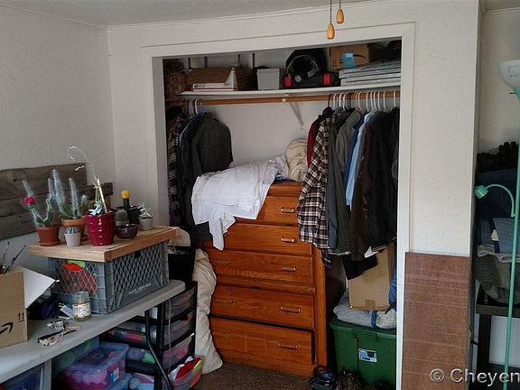 3rd image of 512 Sheridan St