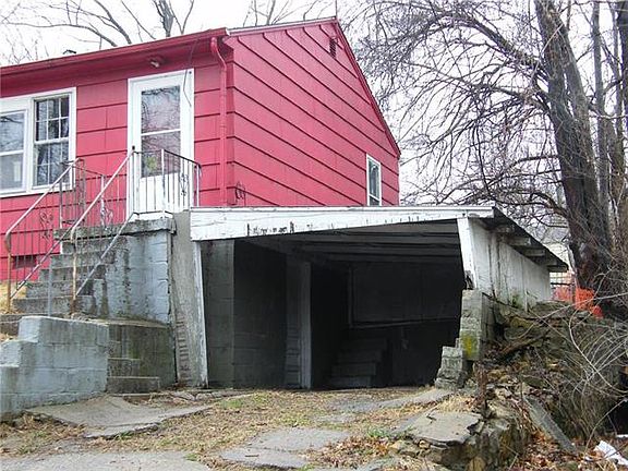 2nd image of 2716 N 30th St