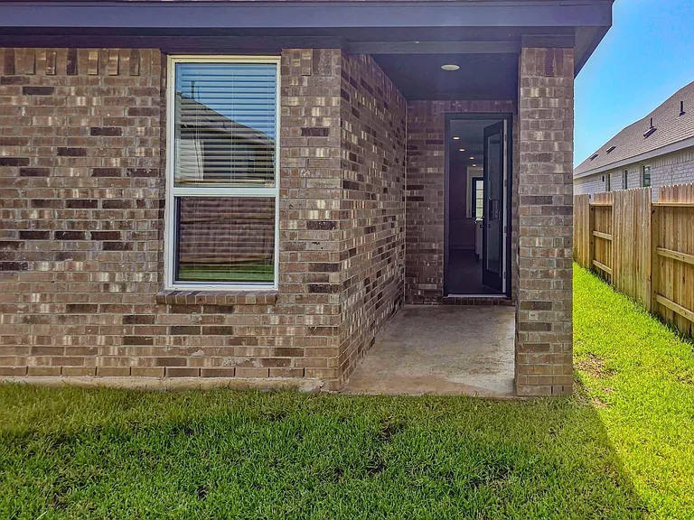 6323 Laguna Terra Dr — Photo 20