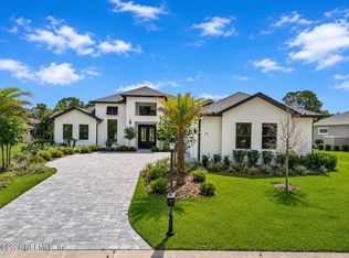 13 Old Oak Dr N, Palm Coast, FL 32137