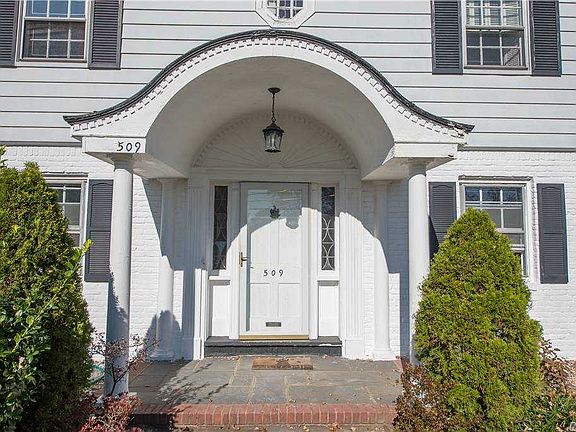 2nd image of 509 Raymond St