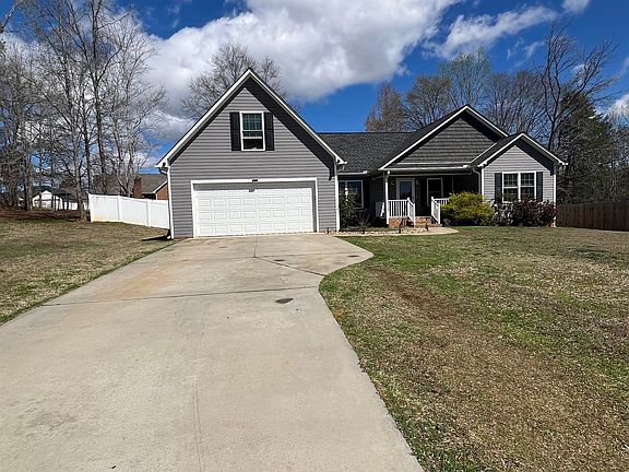 2nd image of 108 Butternut Rd