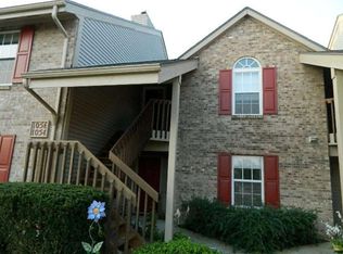 1056 Captains Brg, Centerville, OH 45458