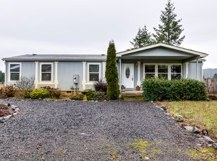 25138 Strawberry Ln, Veneta, OR 97487