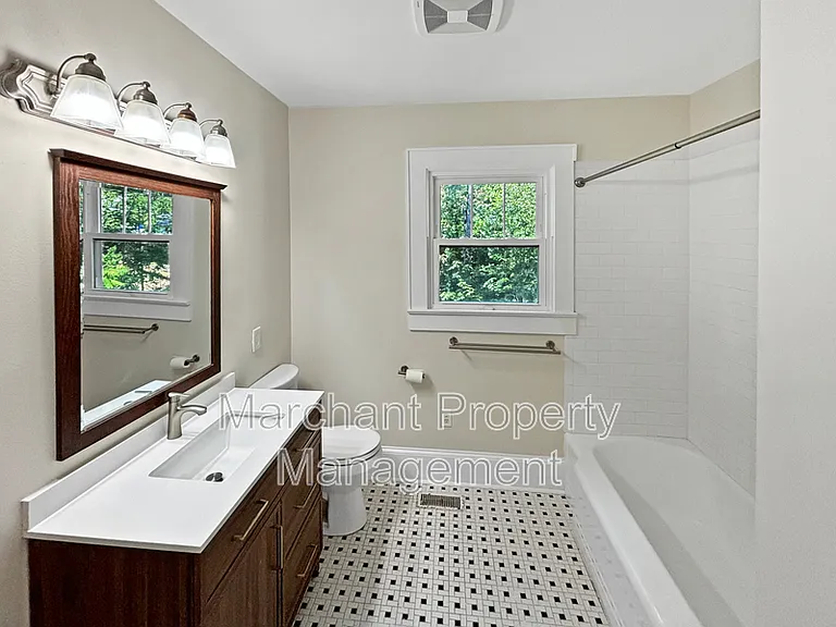 312 Briarcliff Dr — Photo 27