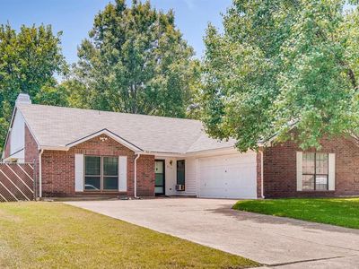 813 Camino Ct, Grand Prairie, TX, 75052