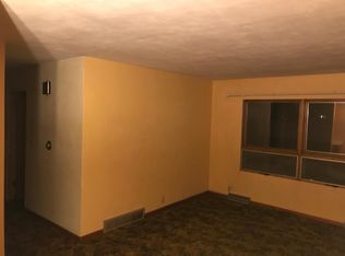 907 Downing Ave, Waterloo, IA 50701