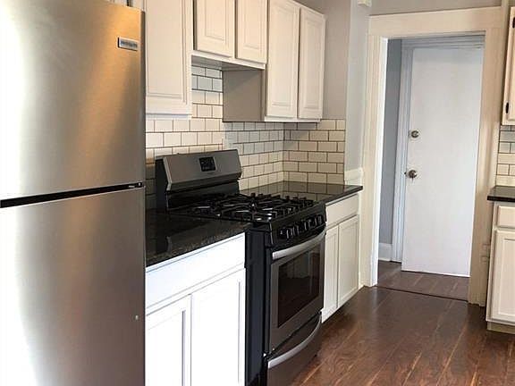 2nd image of 66 Monroe St #2