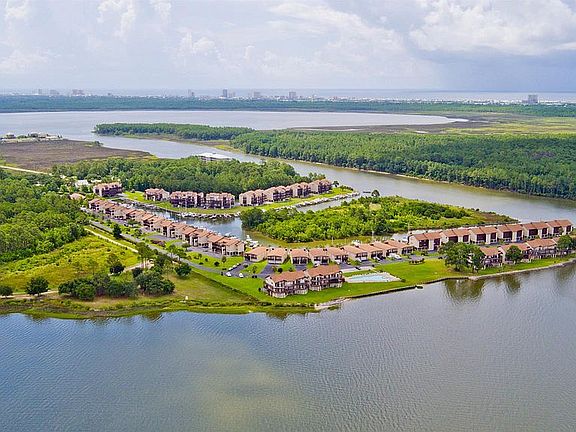 Aerial  view of complex