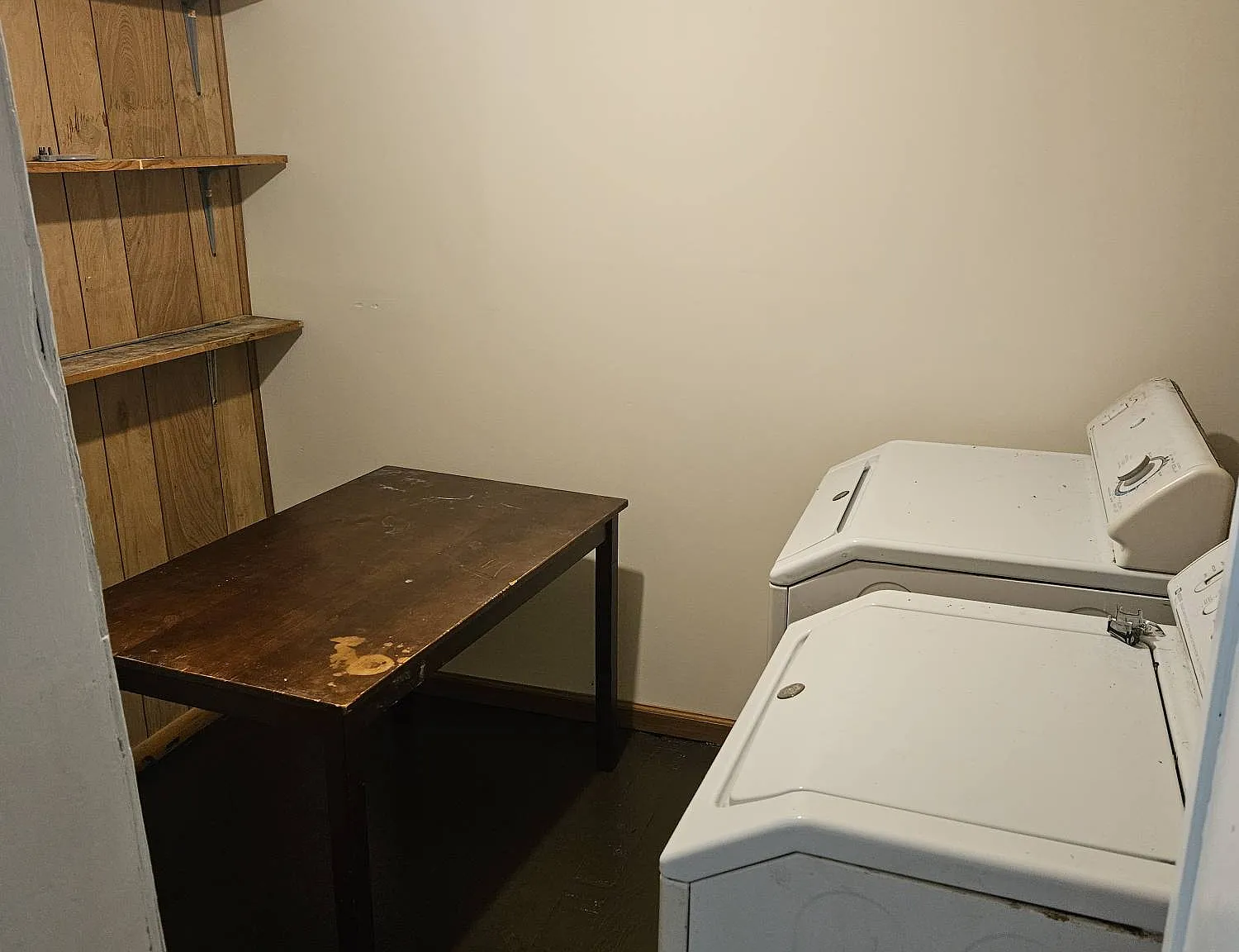 211 South 6th Street - A — Photo 2