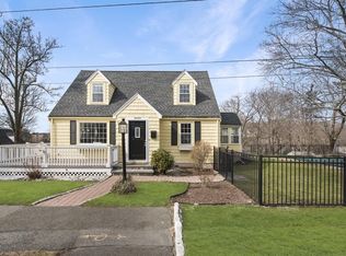 14 Nantucket Ave, Swampscott, MA 01907