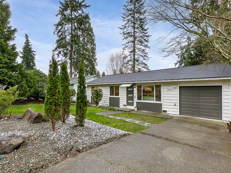 20323 12th Dr SE — Photo 1