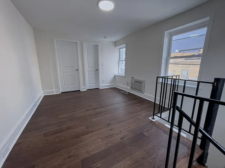 1832-34 Callowhill St #D — Photo 21