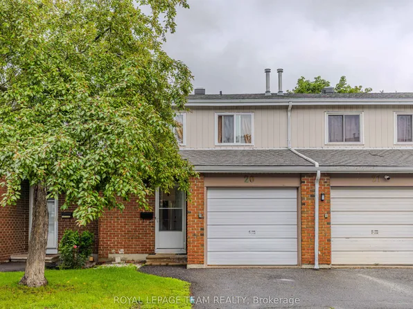 2669 Southvale Cres #20, Ottawa, ON K1B 4V2