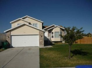 7102 S Breeze Hill Rd, West Jordan, UT 84081