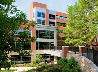 1179 N College Ave #604-B, Fayetteville, AR 72703